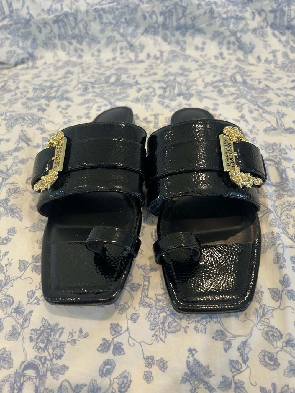 Versace Jeans Couture Black Patent Leather Buckle Toe Ring Slide Sandals